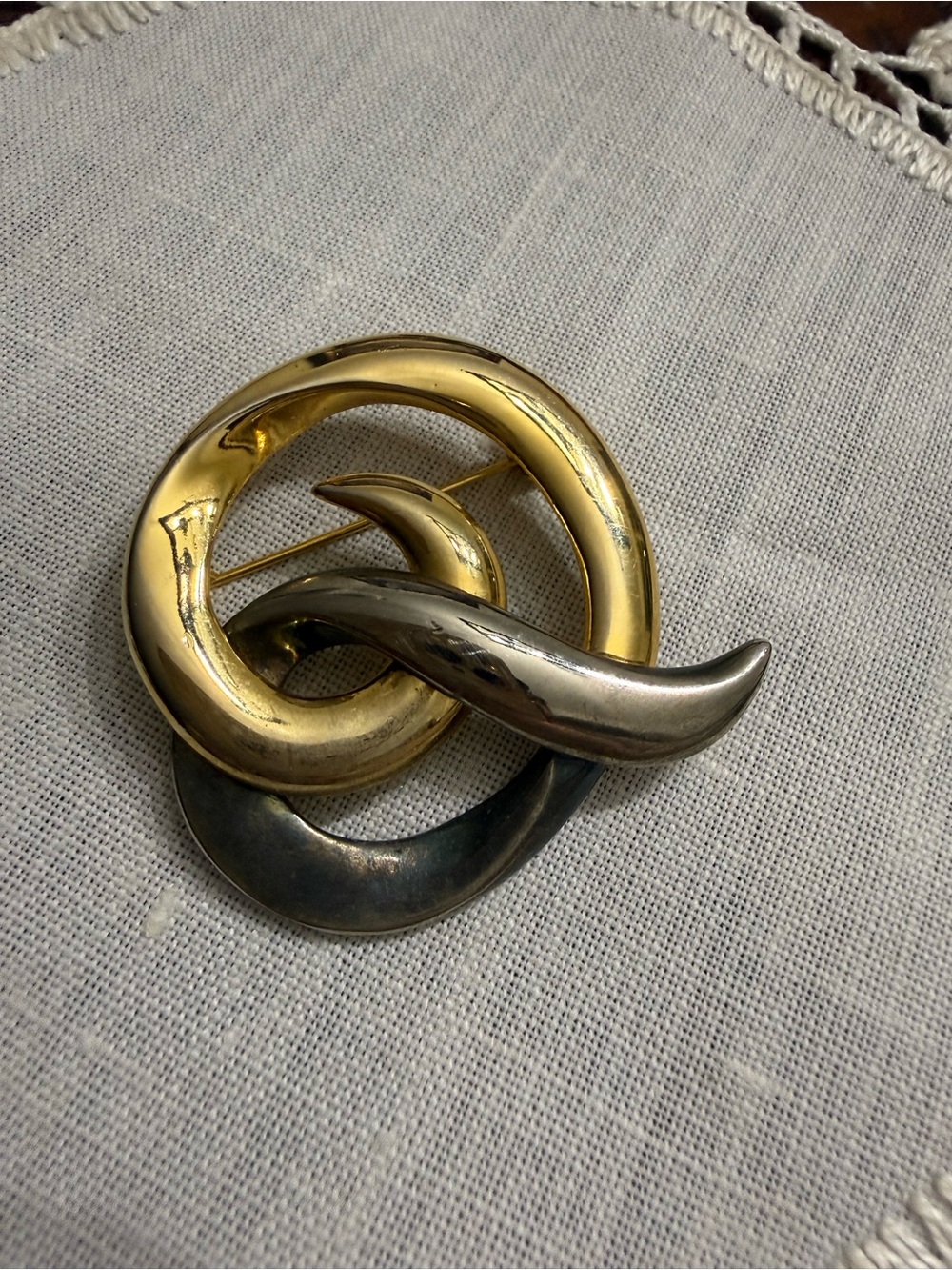 Vintage Gold and Silver Interlocking Circle Brooch